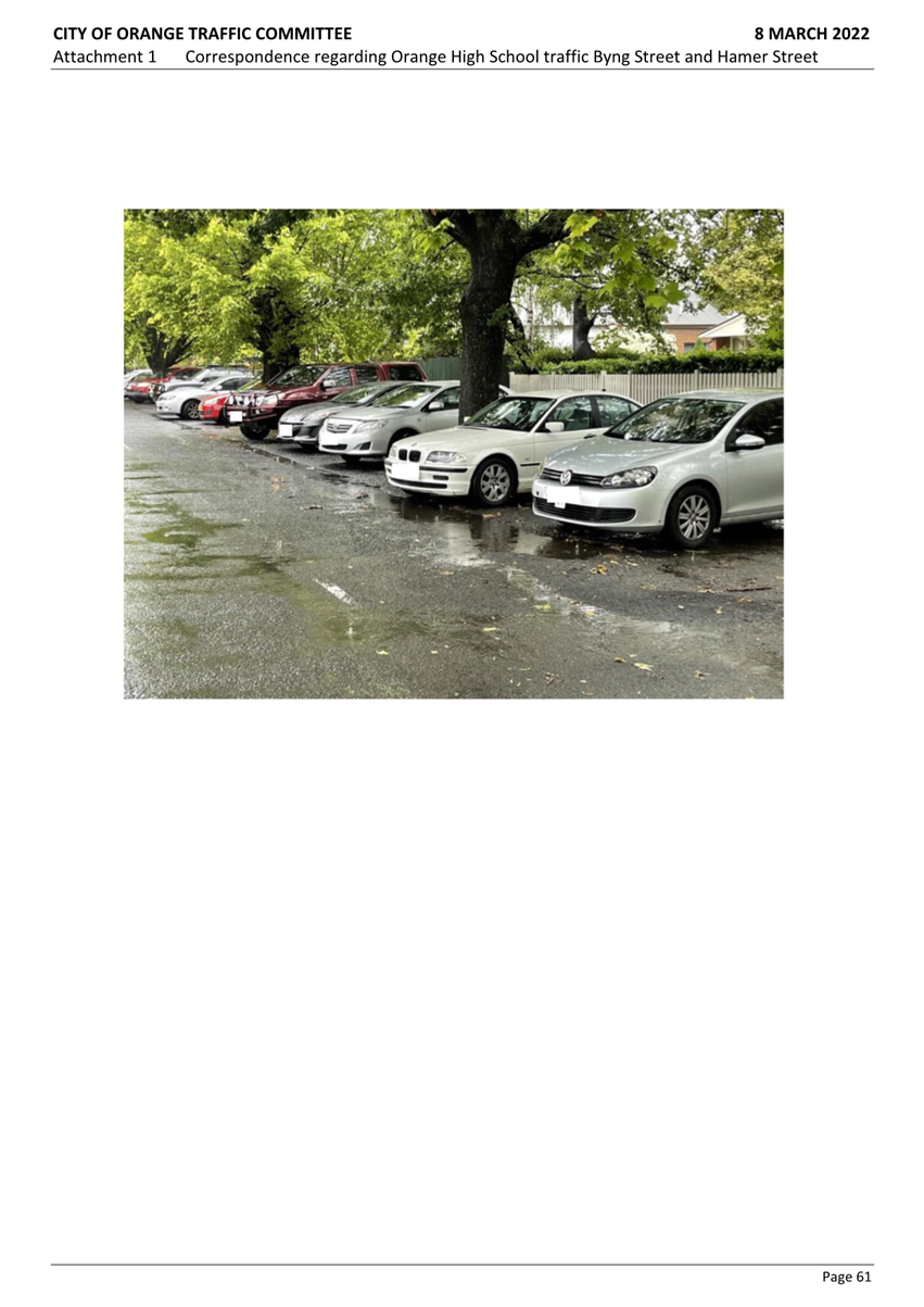 A parking lot full of cars

Description automatically generated